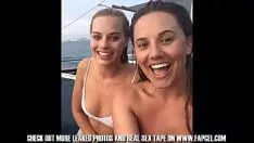 Play Mcant robbie wax ingathering of nude statue and unassisted pics fapcel