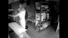 Play Qua nhà bạn nhậu, ch&eacute accent;n luôn vợ của bạn ( từ ph&uacute accent;t 52 )