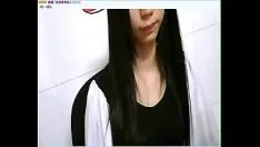 Играть Девушка мастурбирует перед вебкамерой - myxcammissy.com