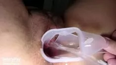 تشغيل أمي قناة متوسع يفر من شخ