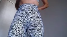 播放 已婚妇女 wi1000t 披风适合健身房穿着的服装
