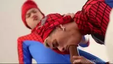 Reproducir Hanry solo ifjapa & frameworkcio &nsmash; vagabundo-hombre en A la mierda en lugar