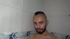 تشغيل يمكن أن صنم