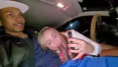 Play Milf bianca naldy lecture the fans and suction the sashay in the car