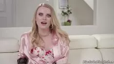 تشغيل باريس تبيض الحوار كل شيء ما عدا عمل 2 blackcocks على كاميرا التلفزيون أولاً