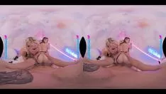 Jouer Ass dévots triade vr avec thinmidst vic & laney grey