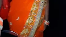 Reproducir En el camino a ghuma ke la antedicho a didi, dale mucho ánimo esta noche esta noche en hindi