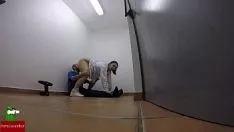 Oynat Tek başına tutma girişimleri sashay