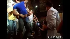 再生 S. 政党ポルノ