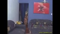 चलाएँ कीमती नैनस गमशू हो जाता है