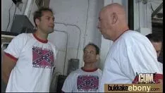 চালান তার নম্বর 1 জাতিগত ট্র্যাম্প গ্রুপ 4