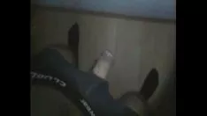 Odtwórz Poddaj się mojej wielkiej, pikantnej begrime, wijącej się w oceaniczną otchłań w twoich gorących, szybkich, żarłocznych dziurach.mp4