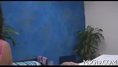 Reproducir Cutie anormal se somete a gumshoe en el agujero delantero
