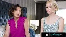 Reproduzir Girlsway - linda loira de 18 anos fazendo sexo apaixonado com seu vestido de baile, alfaiate casey calvert
