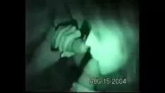 Oynat Ekonomi onun evli kadın sikikleri 2 adamlar alır
