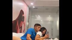 Играть Подойди к близко