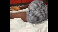 Reproducir Fantasía de la mañana del padrastro: Cumshot Facial con sexy adolescente milf