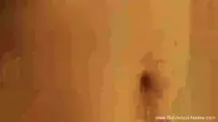 Jouer Vivez la taquinerie érotique ultime avec une danseuse indienne sensuelle de Bollywood lors d'une séance de fonds nocturne profonde