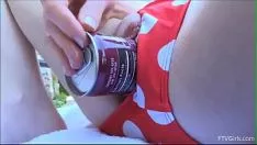 Jouer Chaud missy masturbatinkle extérieur