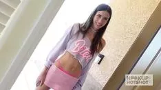 Reproducir Morena apretada rhea americana radfording obtiene un viejo juguete de deseo por ondraw see