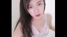 Jouer Agréable soeur masturbatinkle climax p1